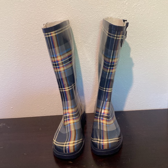 Plaid Rain Boots Size 7 - Picture 2 of 3